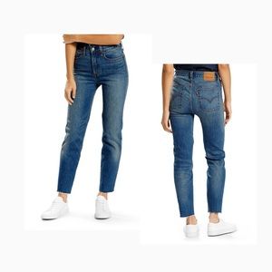 Levi’s Wedgie High Waist Straight Jeans